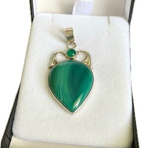 Handmade Sterling Silver Green Malachite Pendant